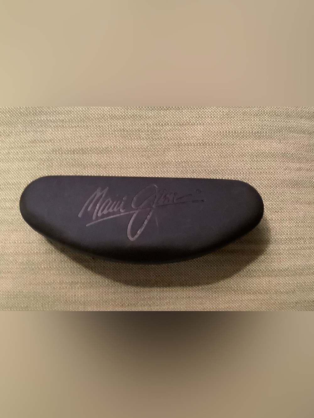 Maui Jim Black Men’s Sunglasses Case with Embossed Logo